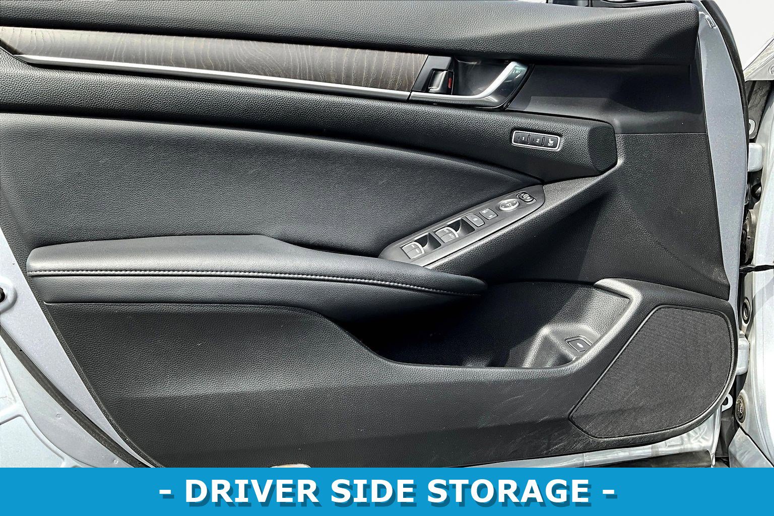 Used 2021 Honda Accord Touring image 25