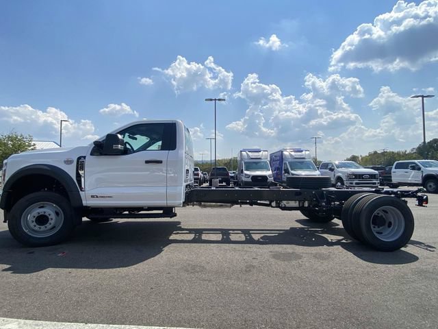 New 2025 Ford F600 2WD Regular Cab Super Duty w/ XL Chrome Package image 6