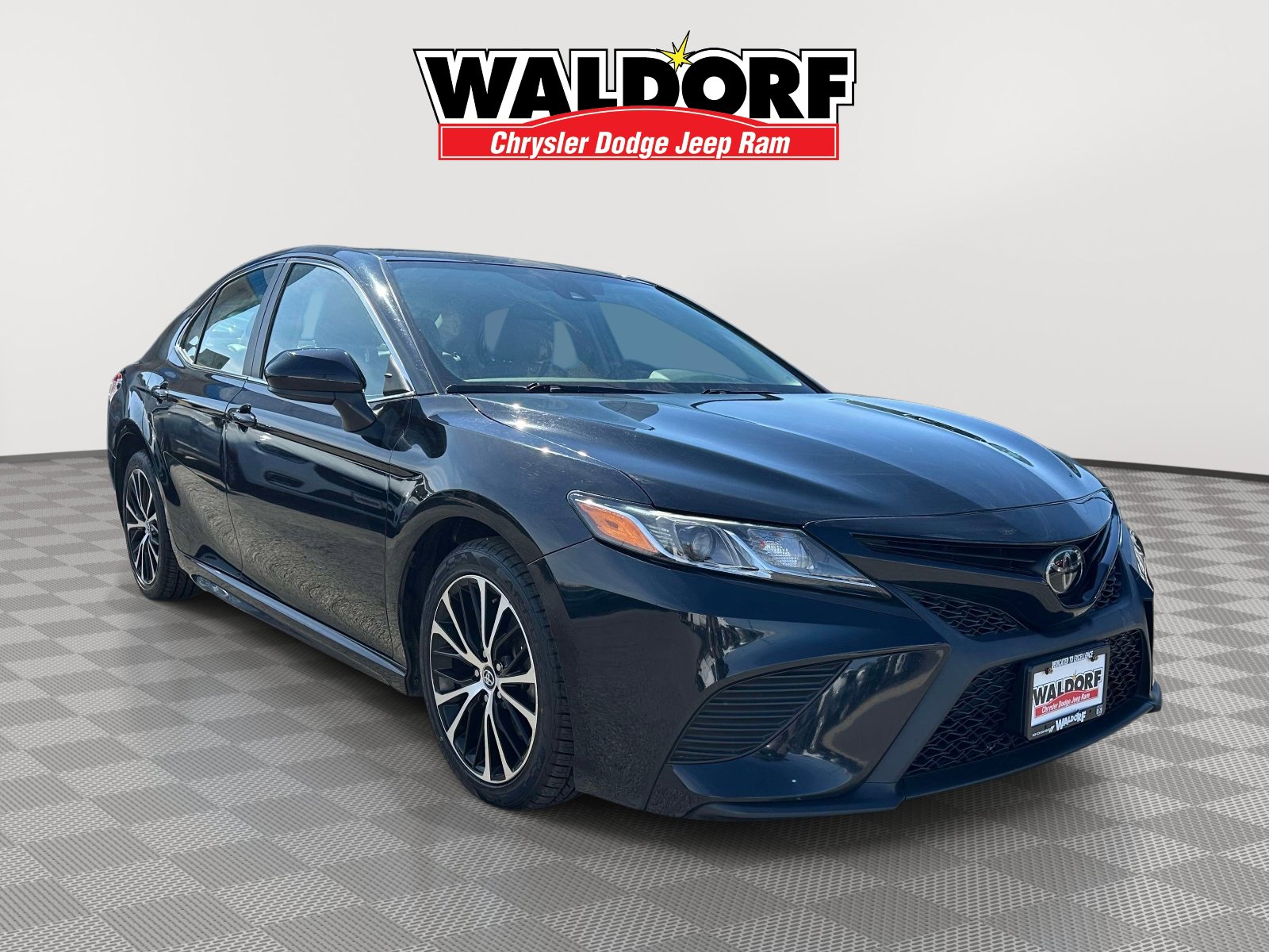 Used 2020 Toyota Camry SE