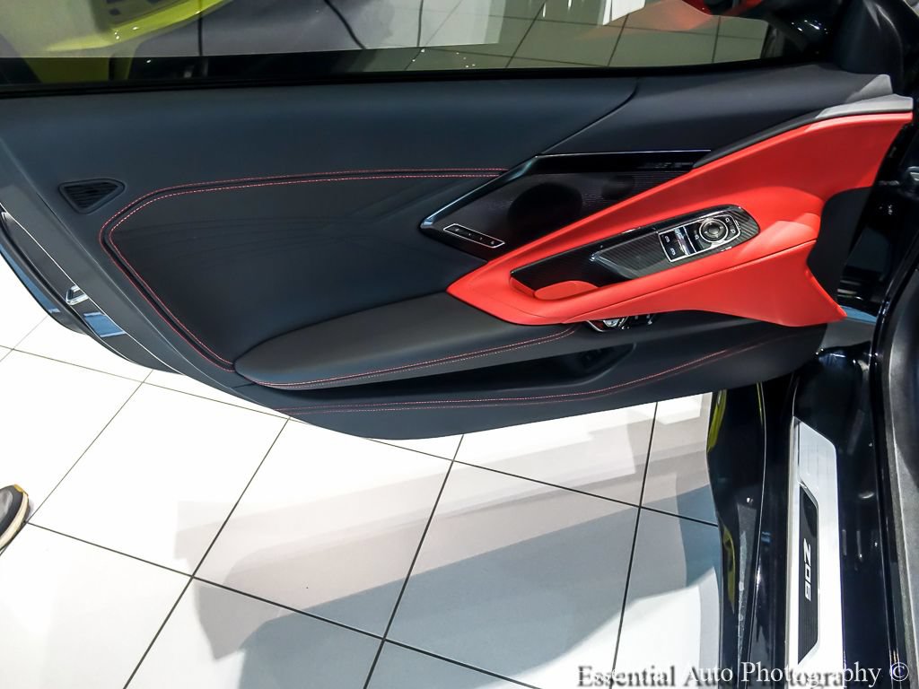 Used 2025 Chevrolet Corvette Z06 w/ Stealth Interior Trim Package RWD image 23