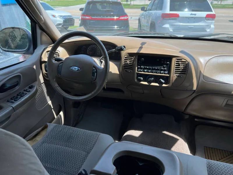 Used 2003 Ford F150 XLT image 14