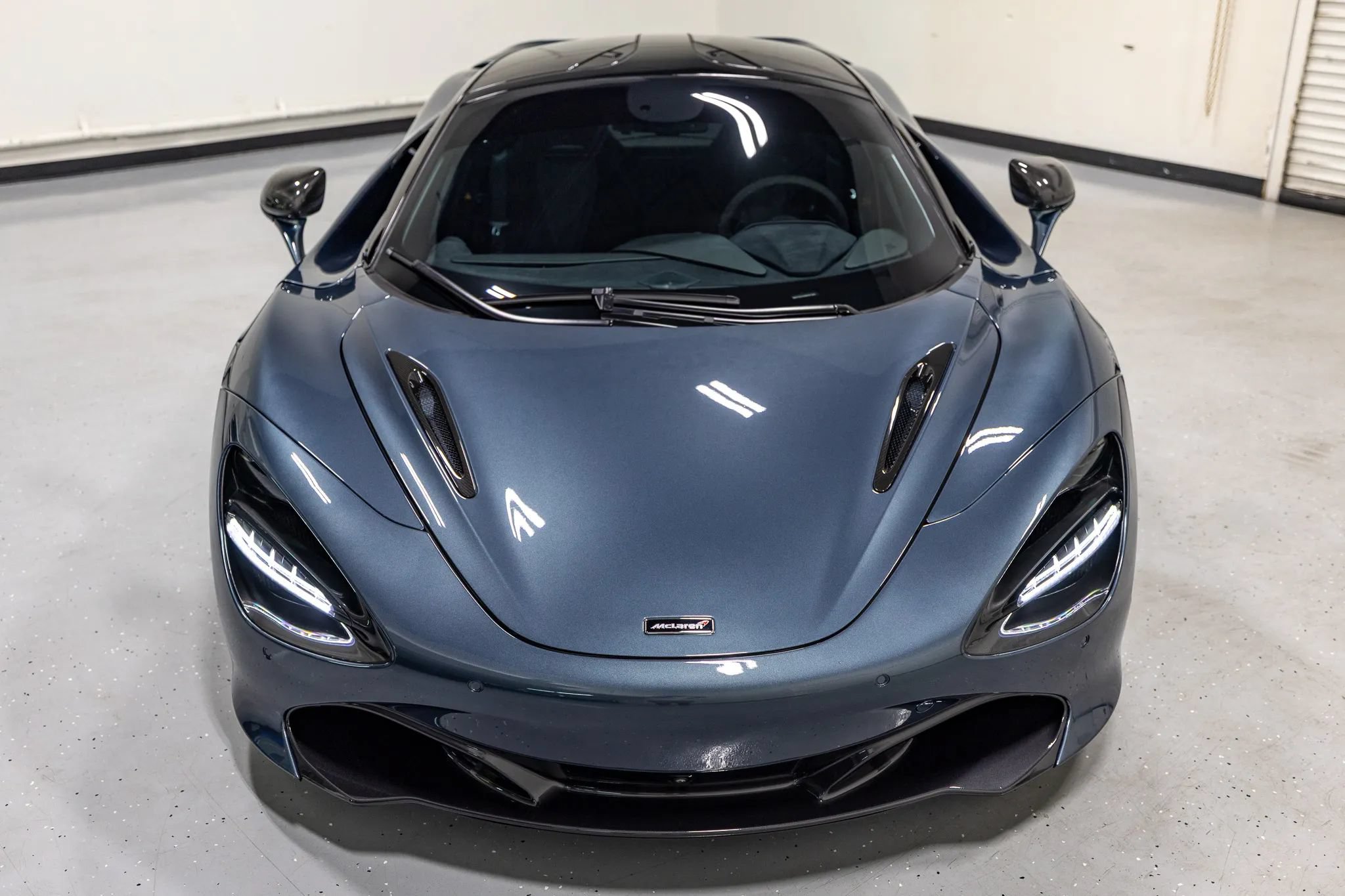 Used 2018 McLaren 720S Performance RWD image 11