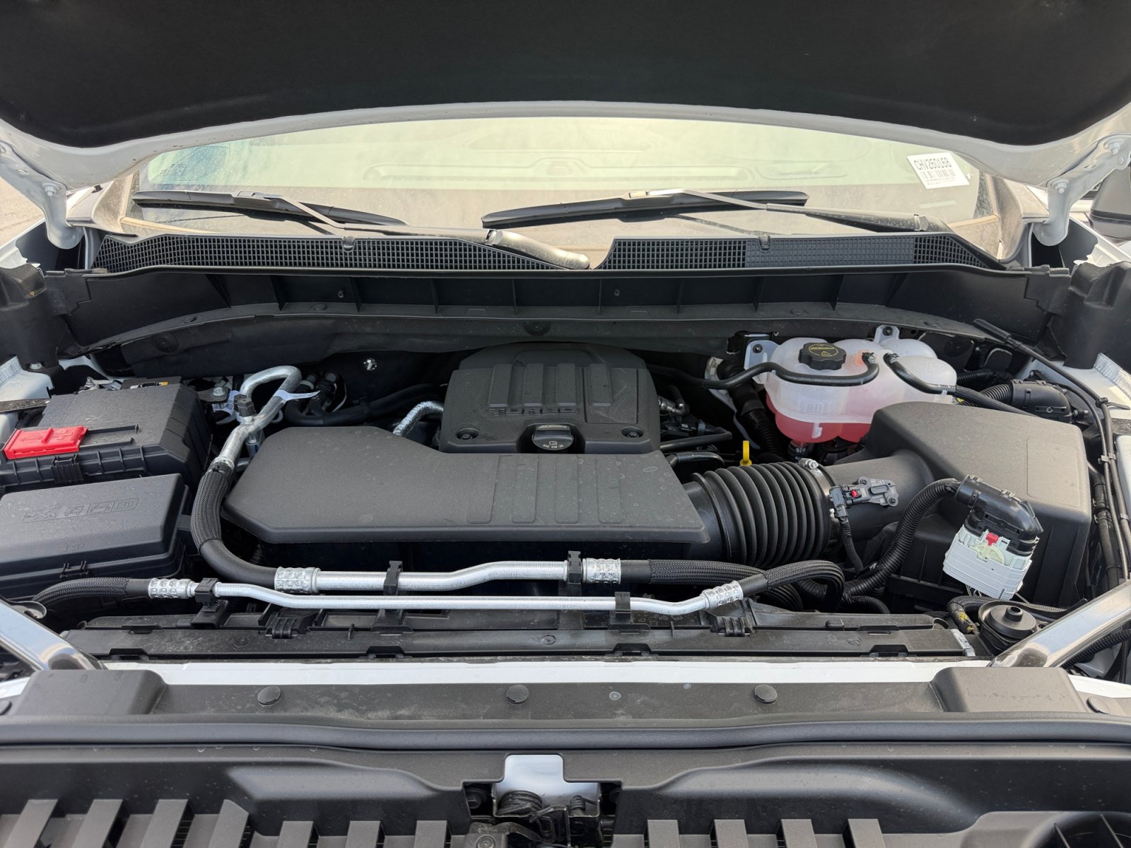 New 2026 Chevrolet Silverado 1500 Custom w/ LPO, Dark Essentials Package AWD/4WD image 29