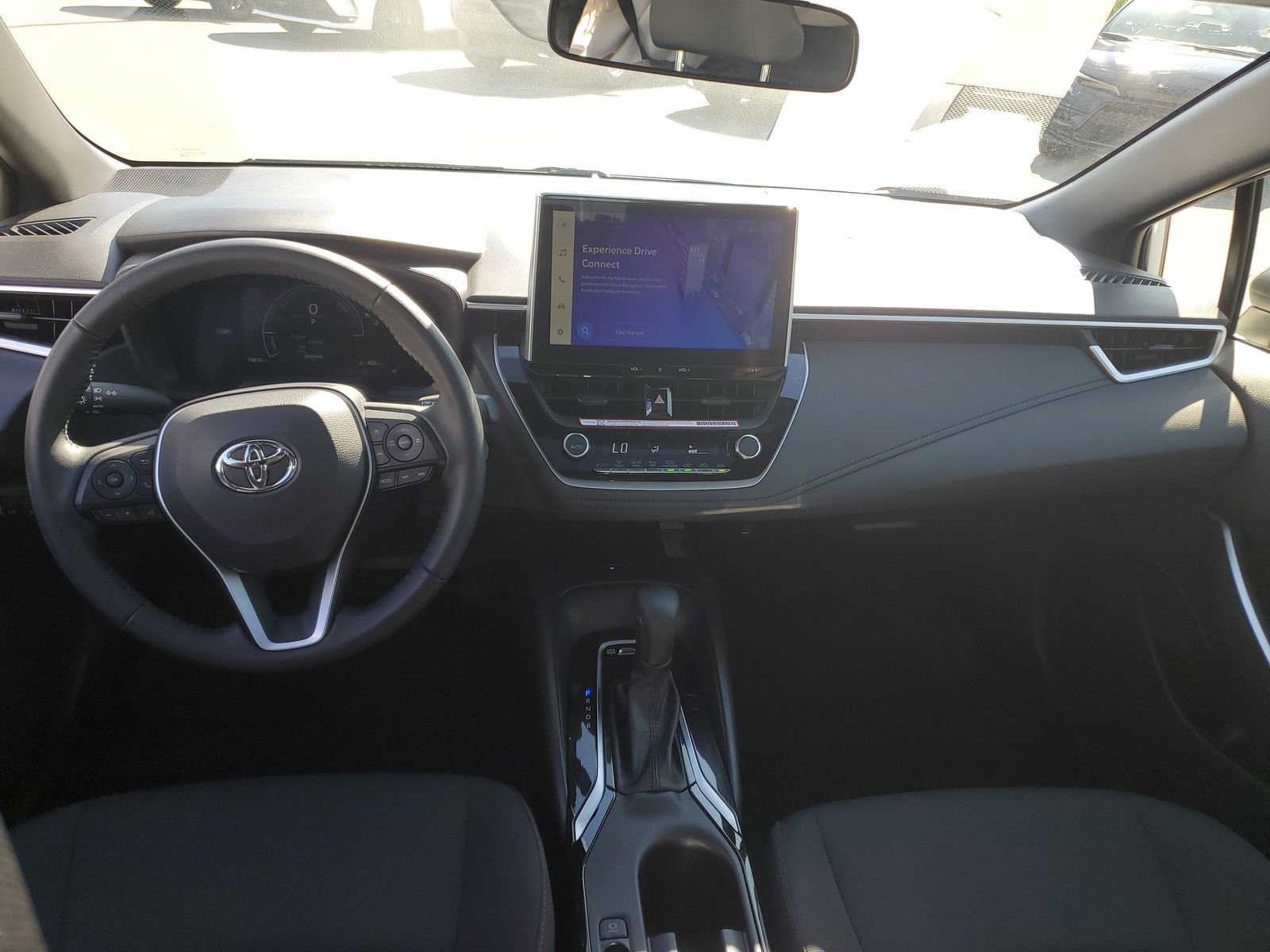 Certified 2025 Toyota Corolla SE w/ SE Premium Package image 10