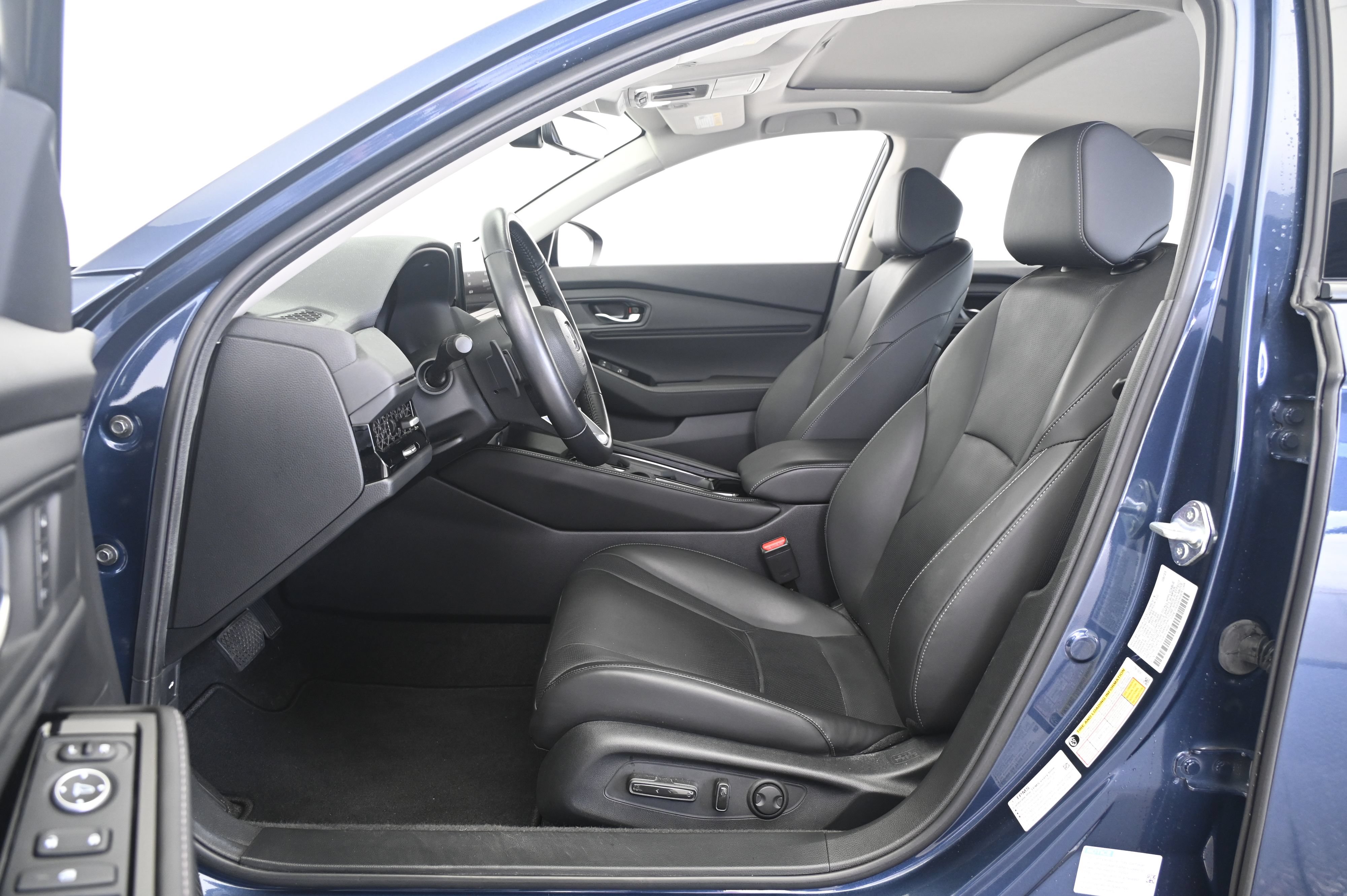 Used 2023 Honda Accord Touring image 28