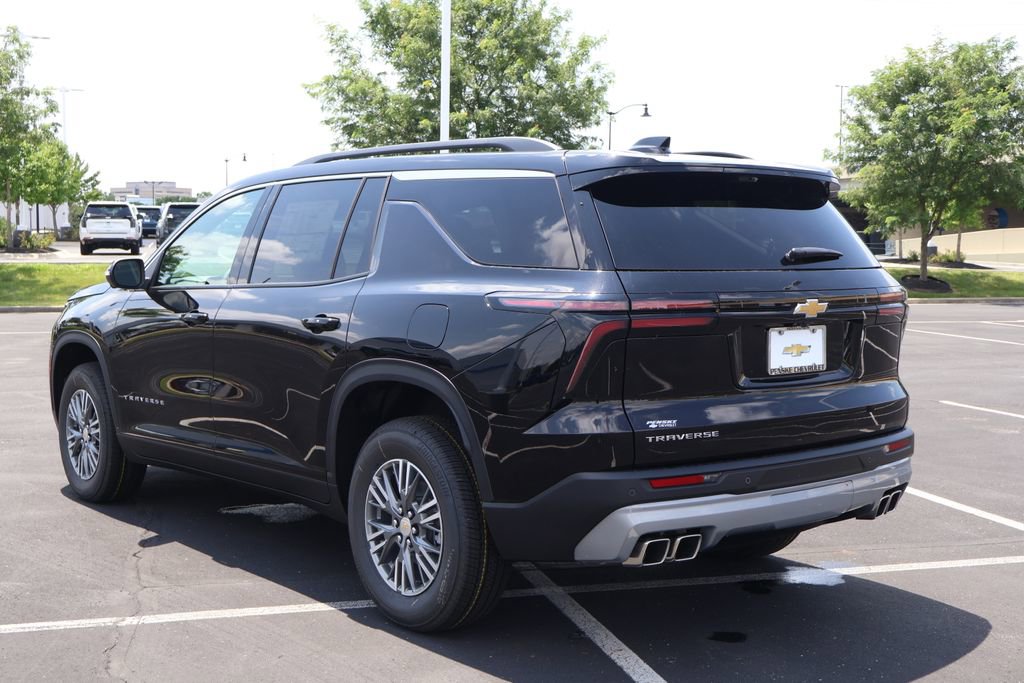 New 2026 Chevrolet Traverse LT w/ Driver Confidence Package image 5