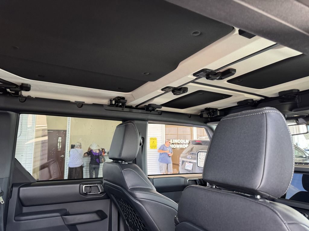 New 2025 Ford Bronco Badlands image 20