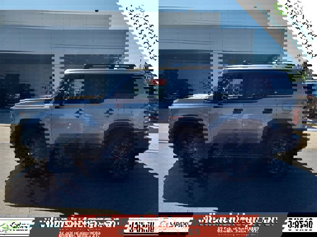 Used 2024 Toyota Land Cruiser image 6