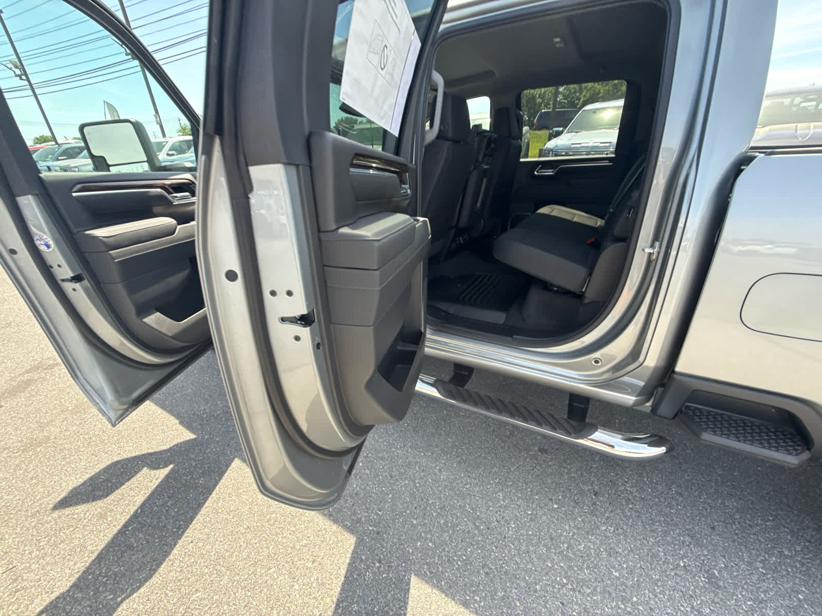 New 2026 GMC Sierra 2500 SLE w/ SLE Value Package; AWD/4WD image 25