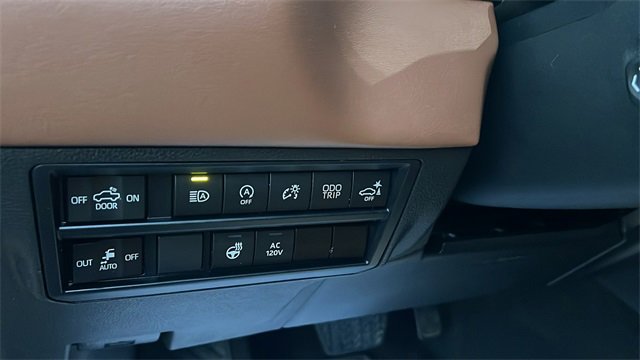 Used 2023 Toyota Tundra 1794 Edition image 20