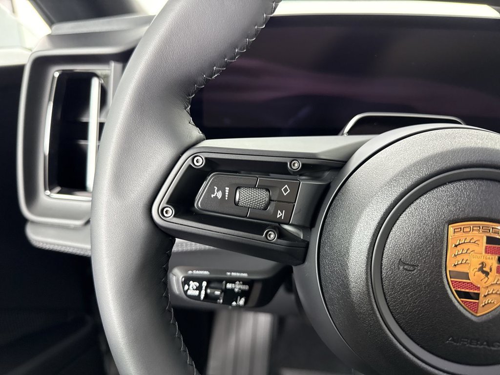 New 2026 Porsche Cayenne Electric AWD/4WD image 38