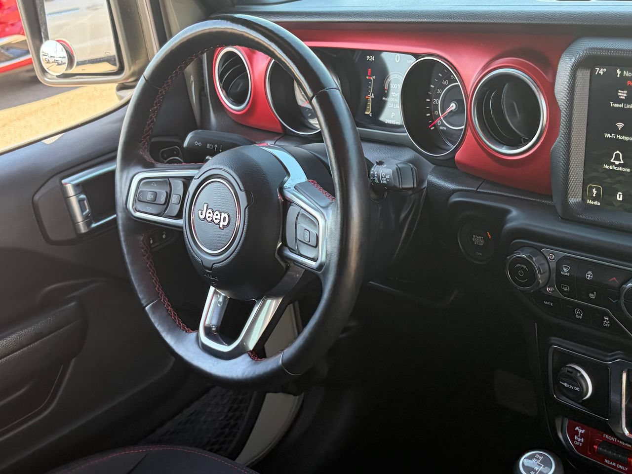 Used 2022 Jeep Wrangler Rubicon w/ LED Lighting Group AWD/4WD image 12
