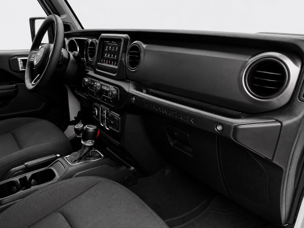 Used 2023 Jeep Wrangler Unlimited w/ Cold Weather Group AWD/4WD image 16