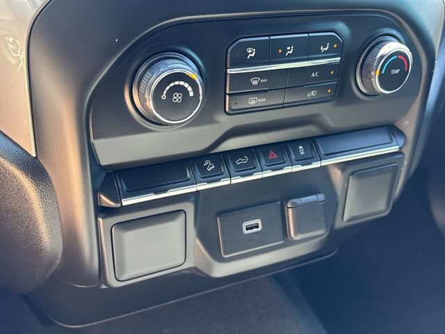 Used 2020 Chevrolet Silverado 1500 Custom Trail Boss w/ Custom Convenience Package AWD/4WD image 18