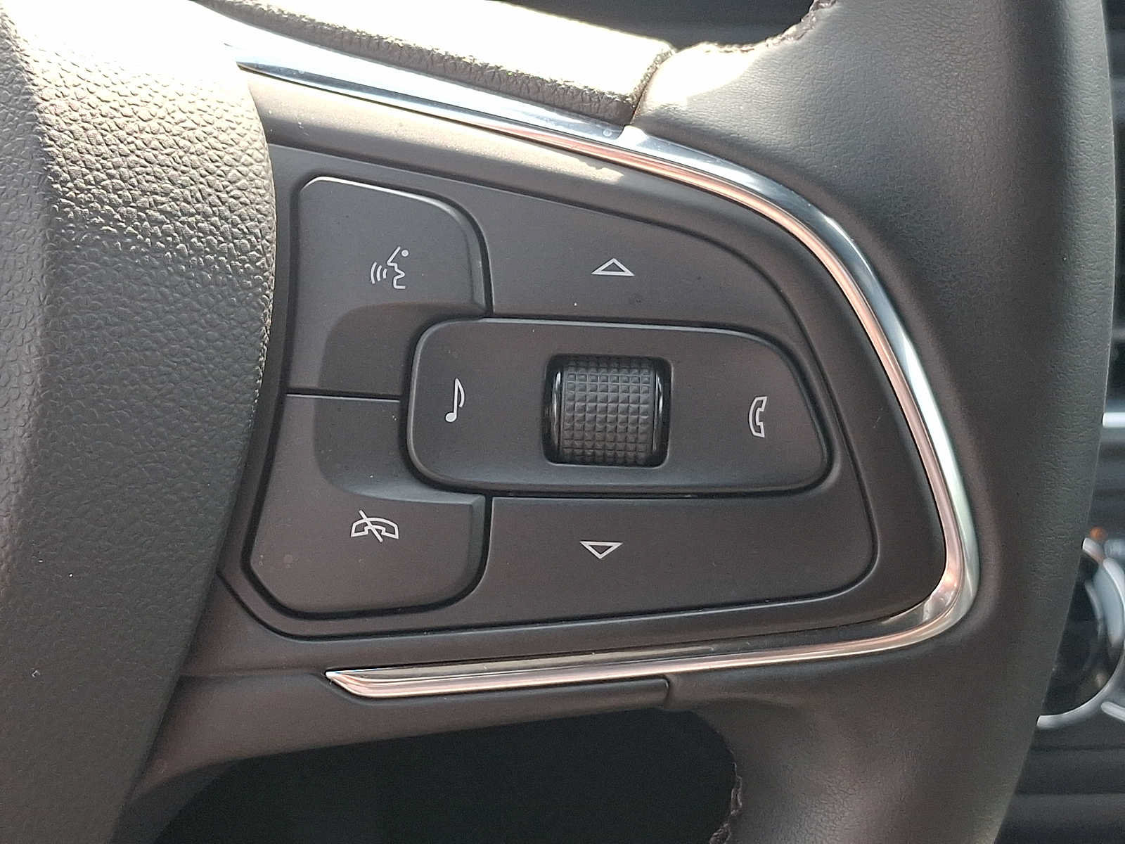 Used 2026 Buick Envista Preferred w/ Convenience I Package FWD image 23