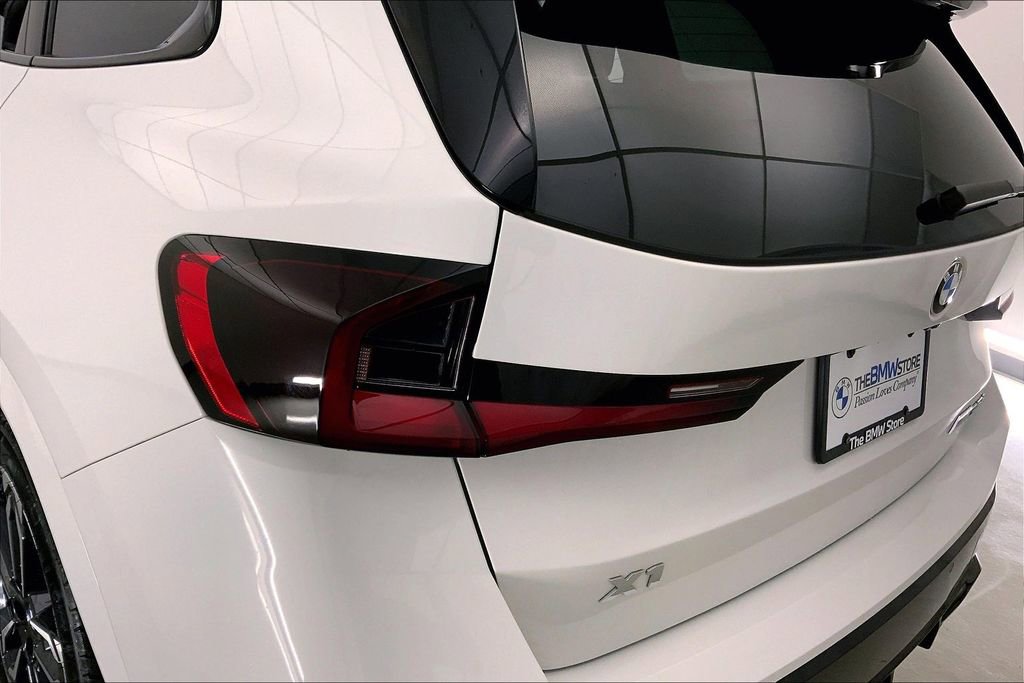 Certified 2024 BMW X1 M35i w/ M Sport Professional Package image 27