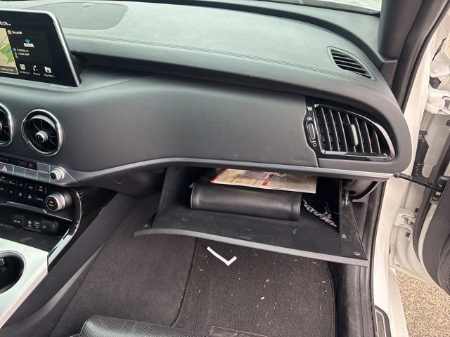 Used 2018 Kia Stinger GT2 AWD/4WD image 40