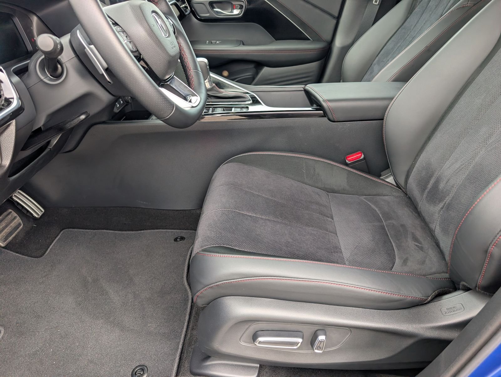 Used 2025 Acura ADX A-Spec FWD image 15