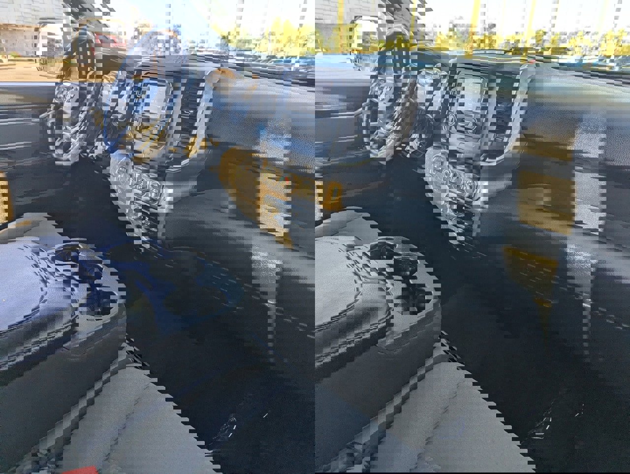 Used 2021 RAM 3500 Big Horn image 8