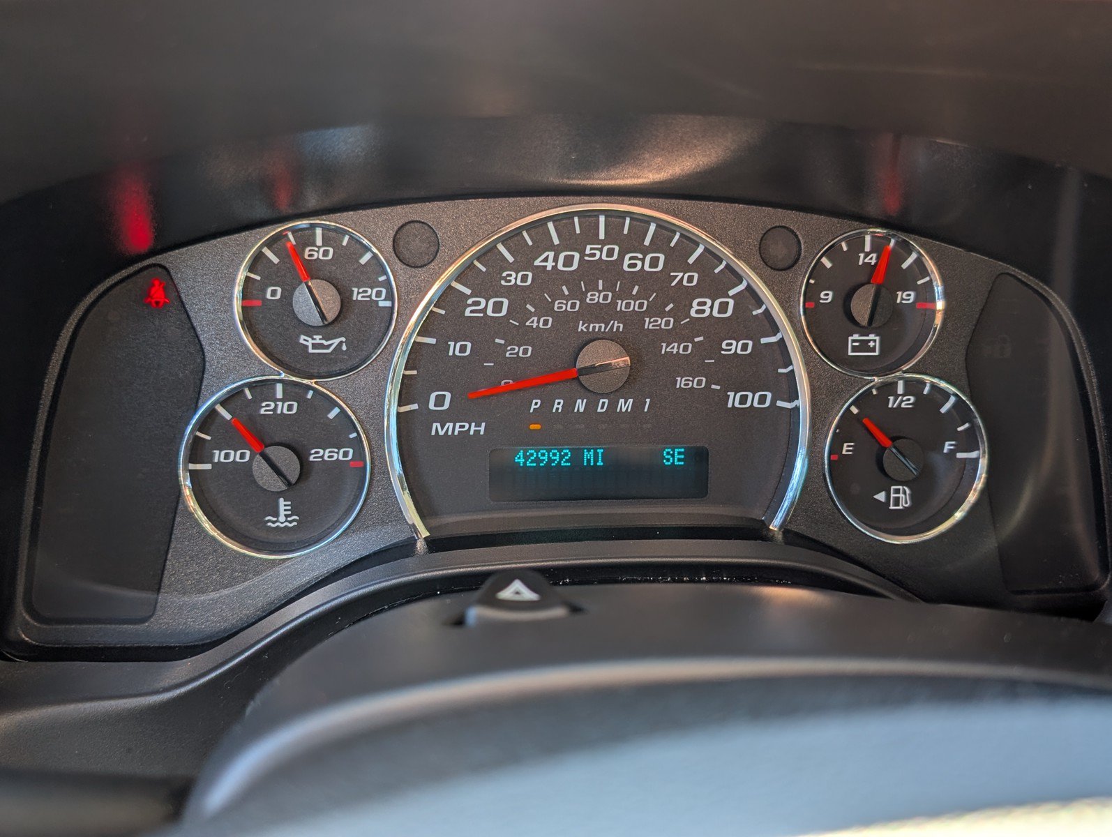 Used 2025 Chevrolet Express 3500 LT w/ LT Preferred Equipment Group RWD image 29