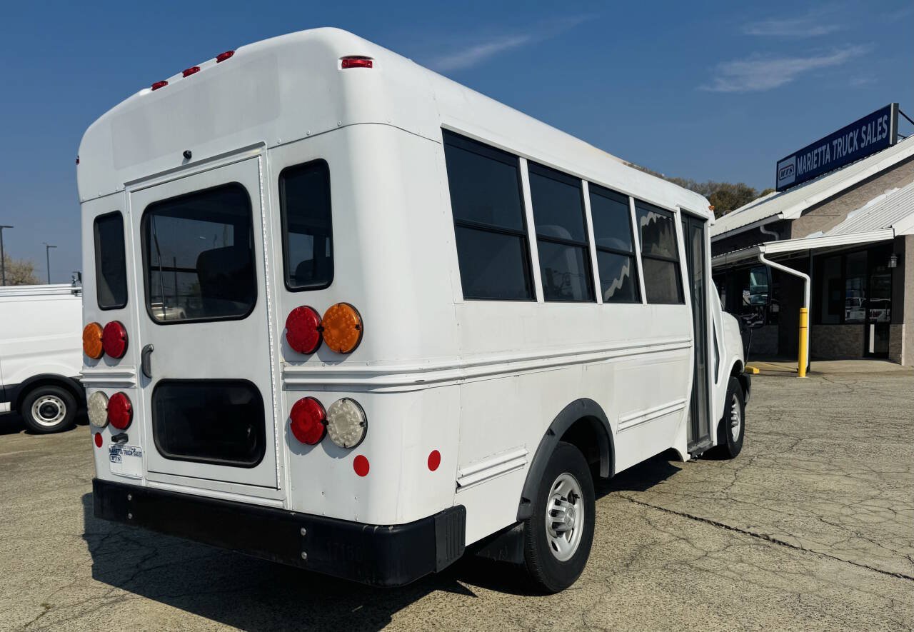 Used 2017 Chevrolet Express 3500 w/ School Bus Package RWD image 7