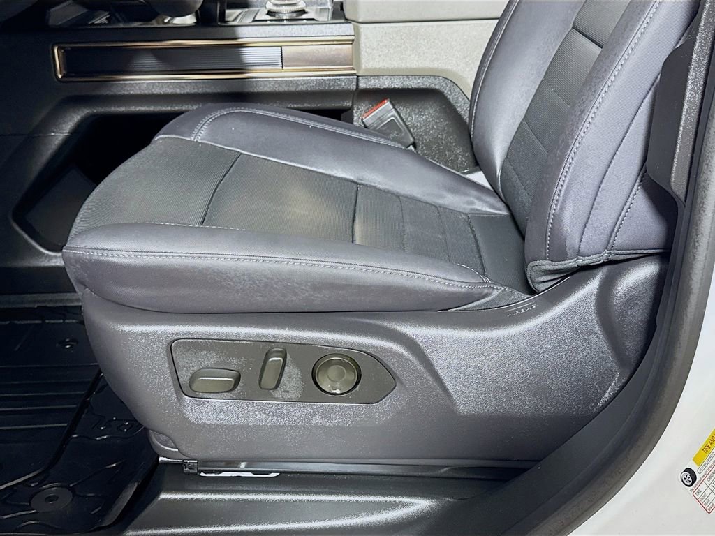 Used 2025 GMC Hummer EV 3X image 18