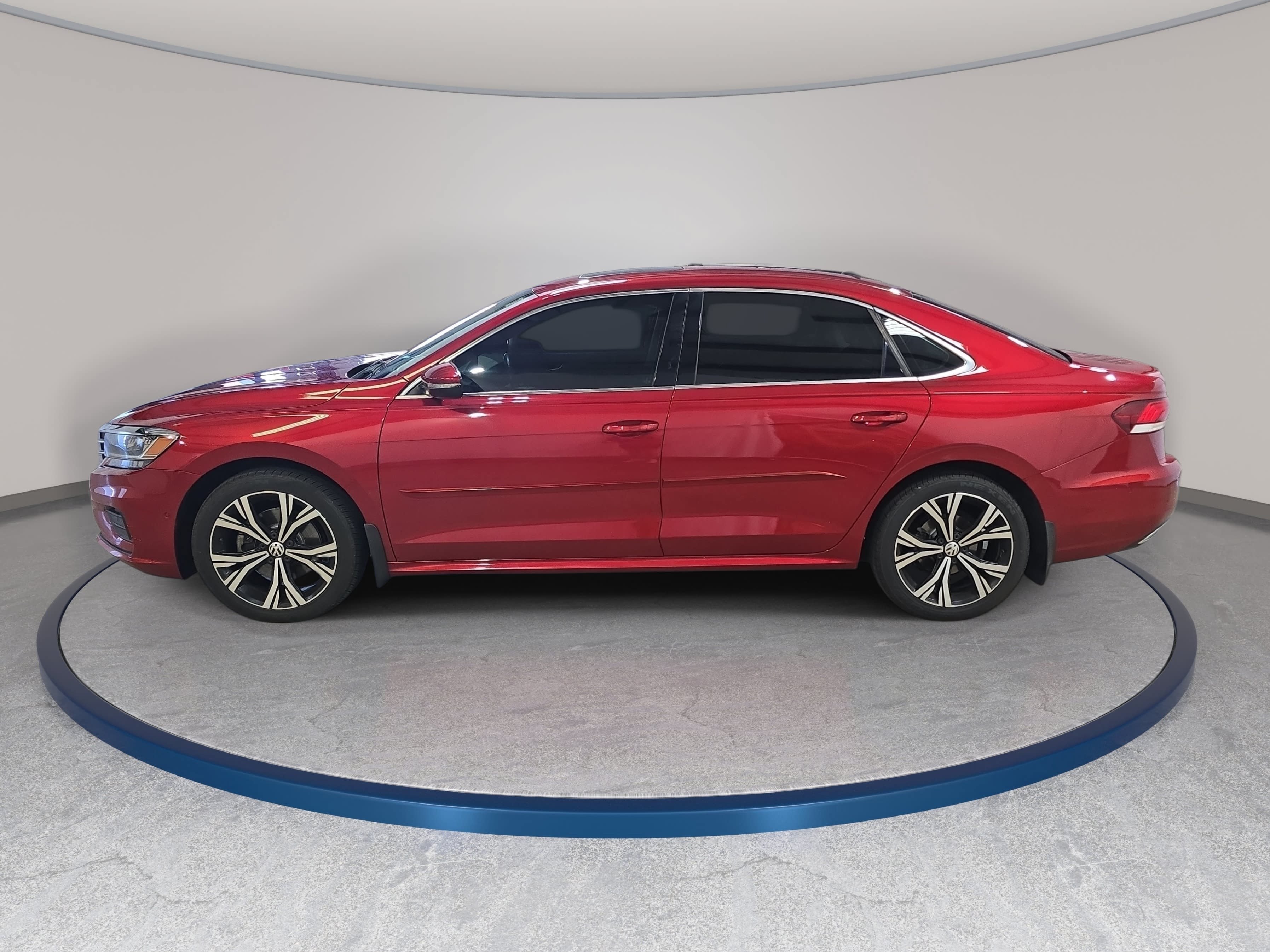 Used 2020 Volkswagen Passat 2.0T SEL FWD image 9