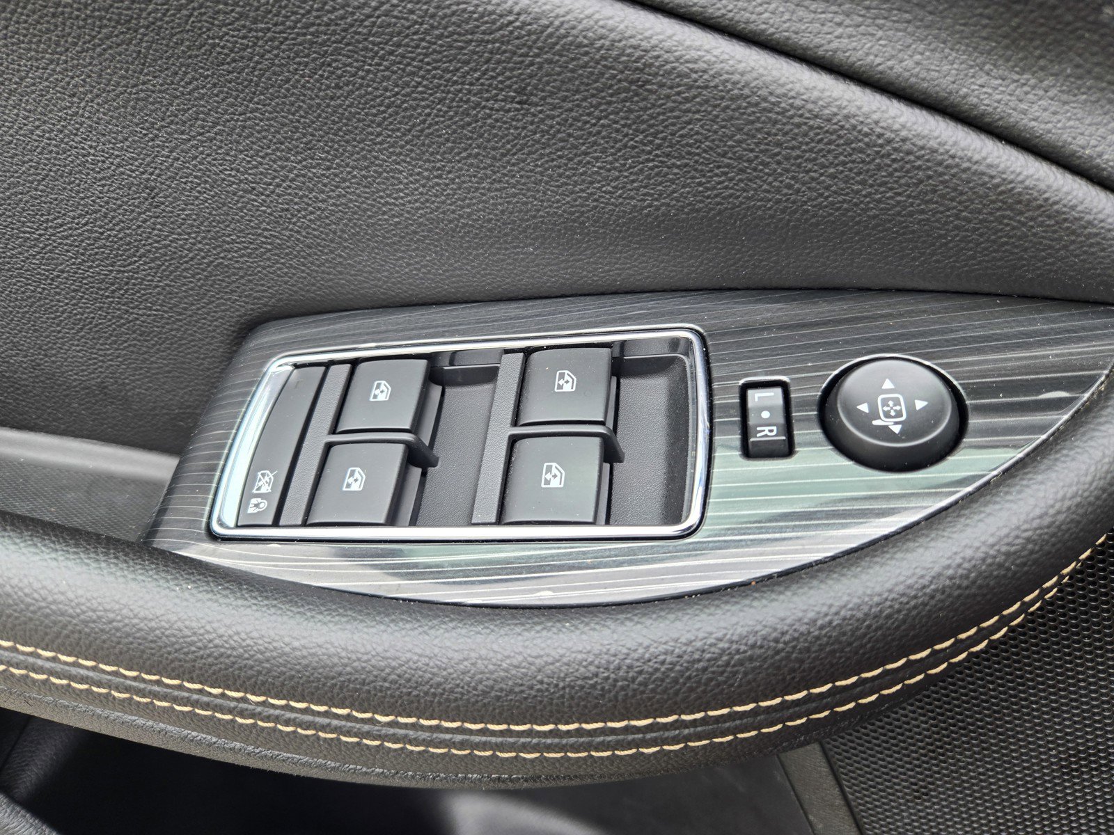 Used 2019 Chevrolet Impala LT image 26