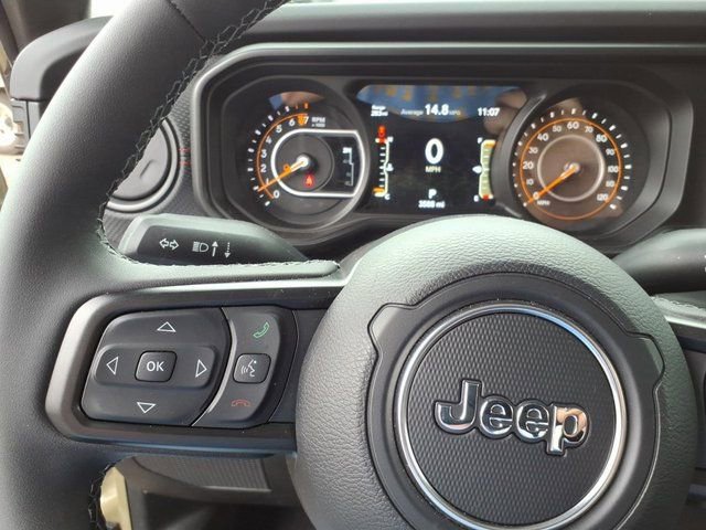 New 2026 Jeep Gladiator Rubicon w/ Safety Group image 9