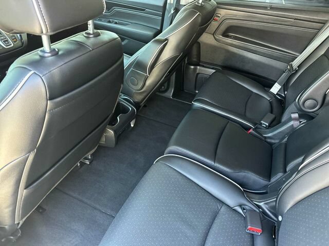 Used 2025 Honda Odyssey Elite image 15