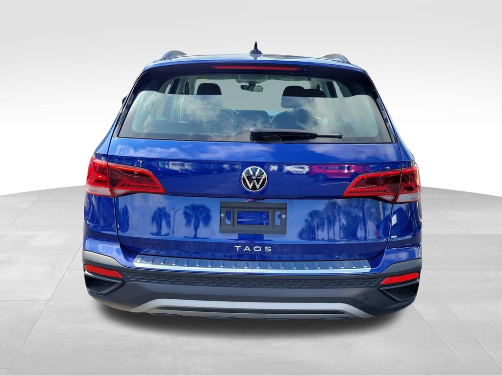Used 2024 Volkswagen Taos S FWD image 8