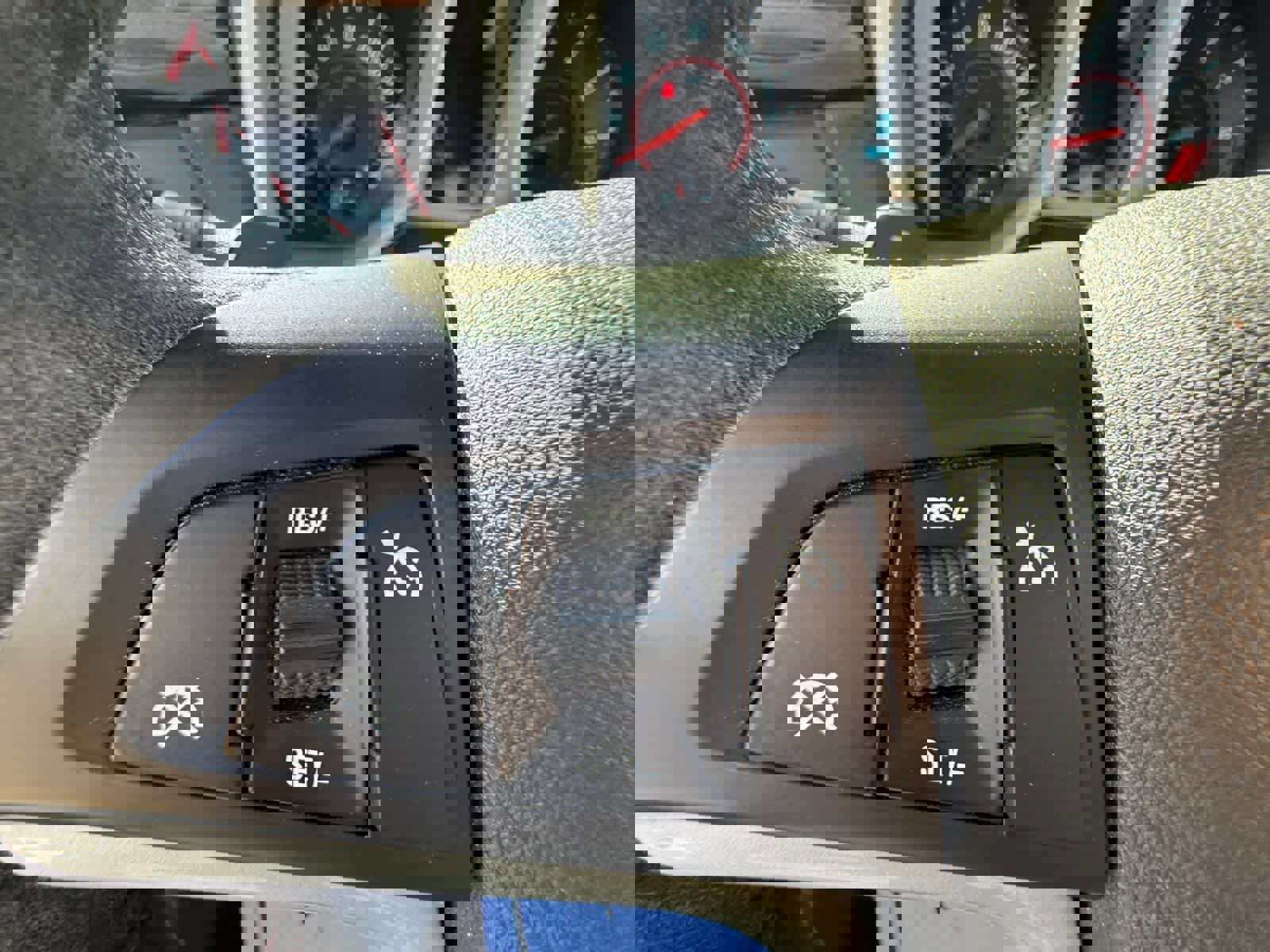 Used 2013 Chevrolet Camaro ZL1 image 21