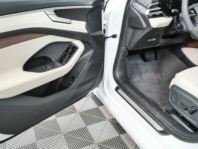 New 2026 Audi A6 Premium AWD/4WD image 18