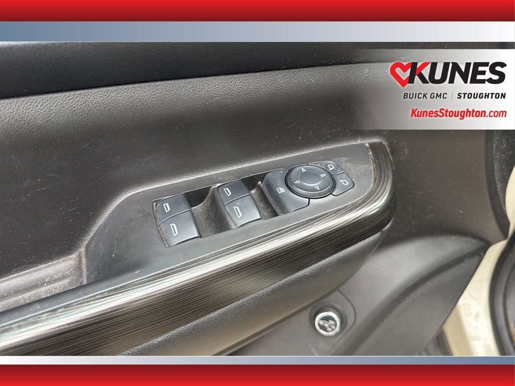 Used 2017 GMC Acadia SLT image 19