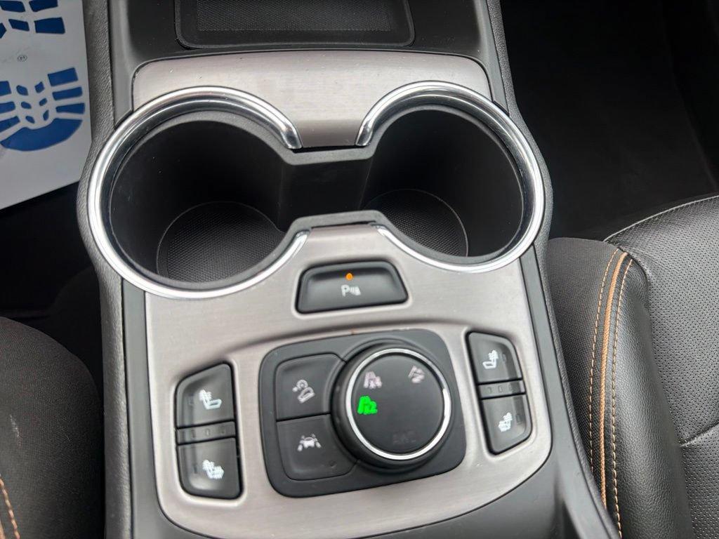 Certified 2023 GMC Terrain AT4 w/ Tech Package AWD/4WD image 26