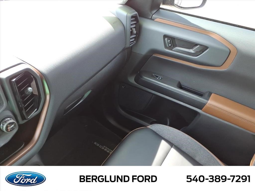 Used 2024 Ford Bronco Sport Outer Banks w/ Tech Package image 32