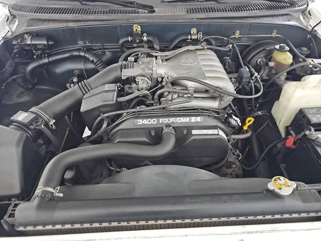 Used 1995 Toyota T100 DX AWD/4WD image 13