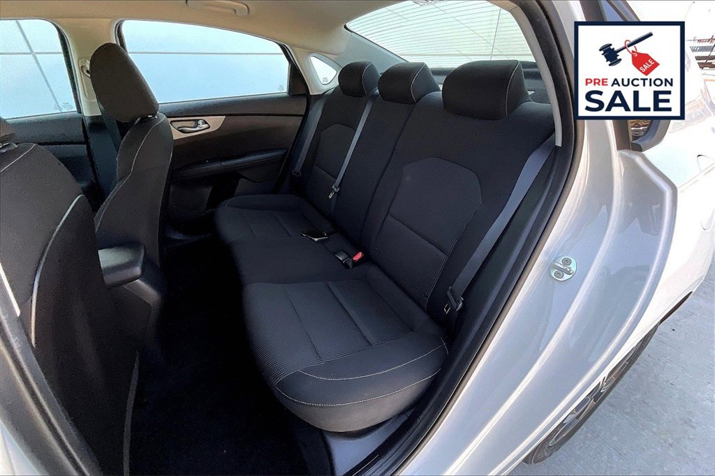 Certified 2021 Kia Forte LXS image 23