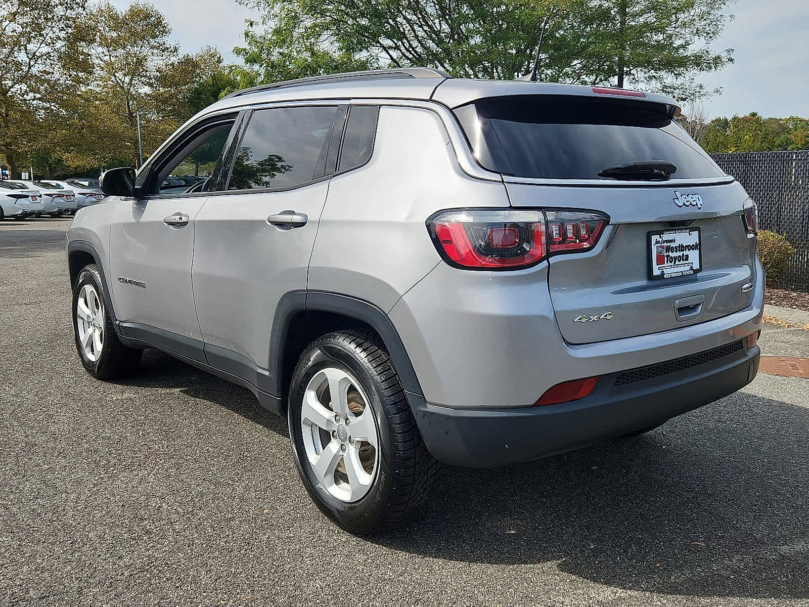 Used 2019 Jeep Compass Latitude w/ Popular Equipment Group image 7