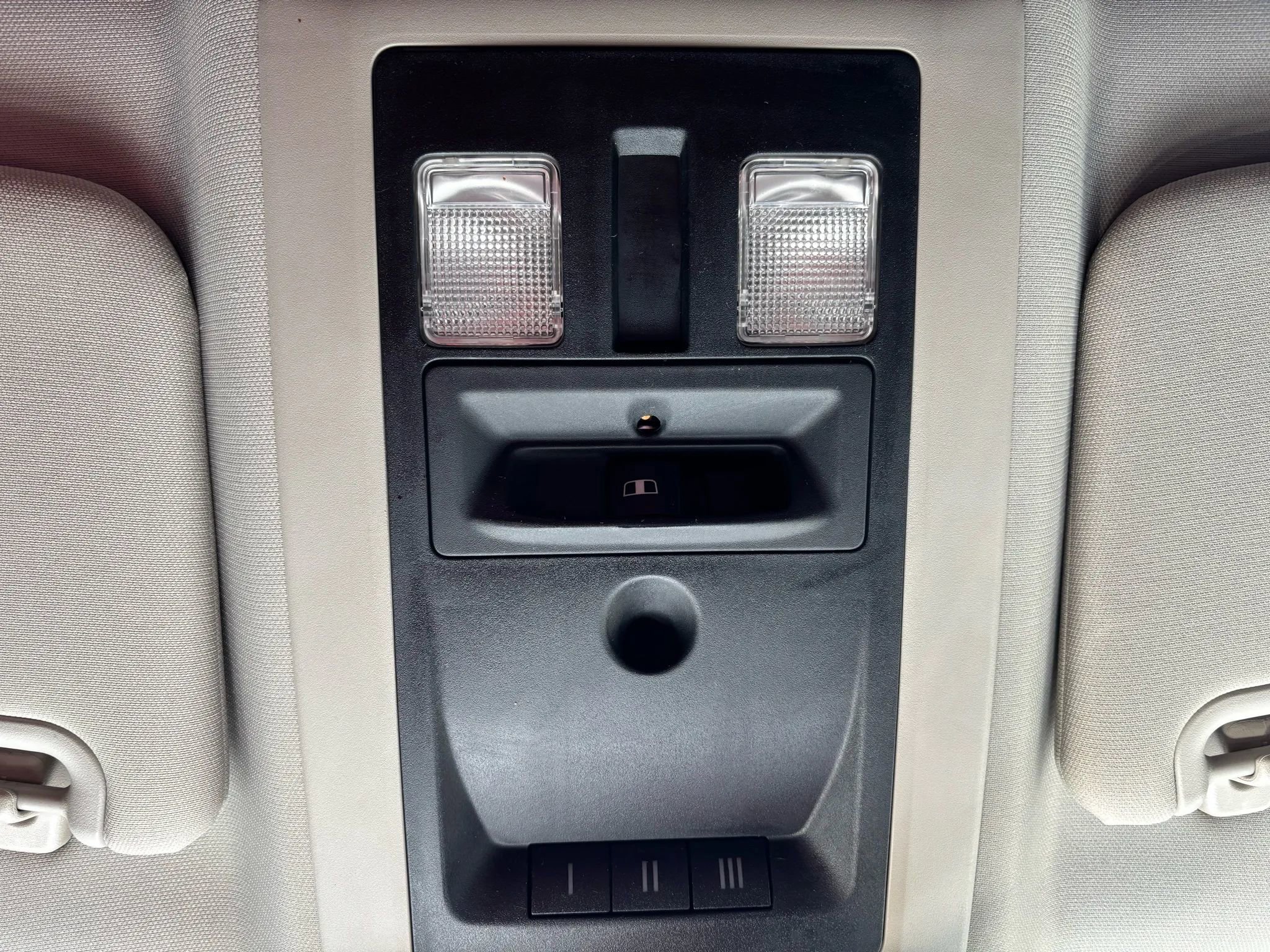 Used 2016 RAM 2500 SLT w/ Luxury Group image 26