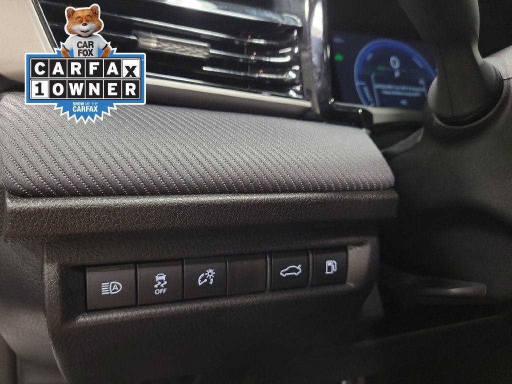Used 2025 Toyota Camry SE FWD image 27