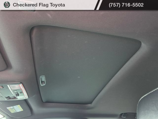 Used 2023 Toyota Tacoma TRD Sport w/ TRD Premium Sport Package AWD/4WD image 16