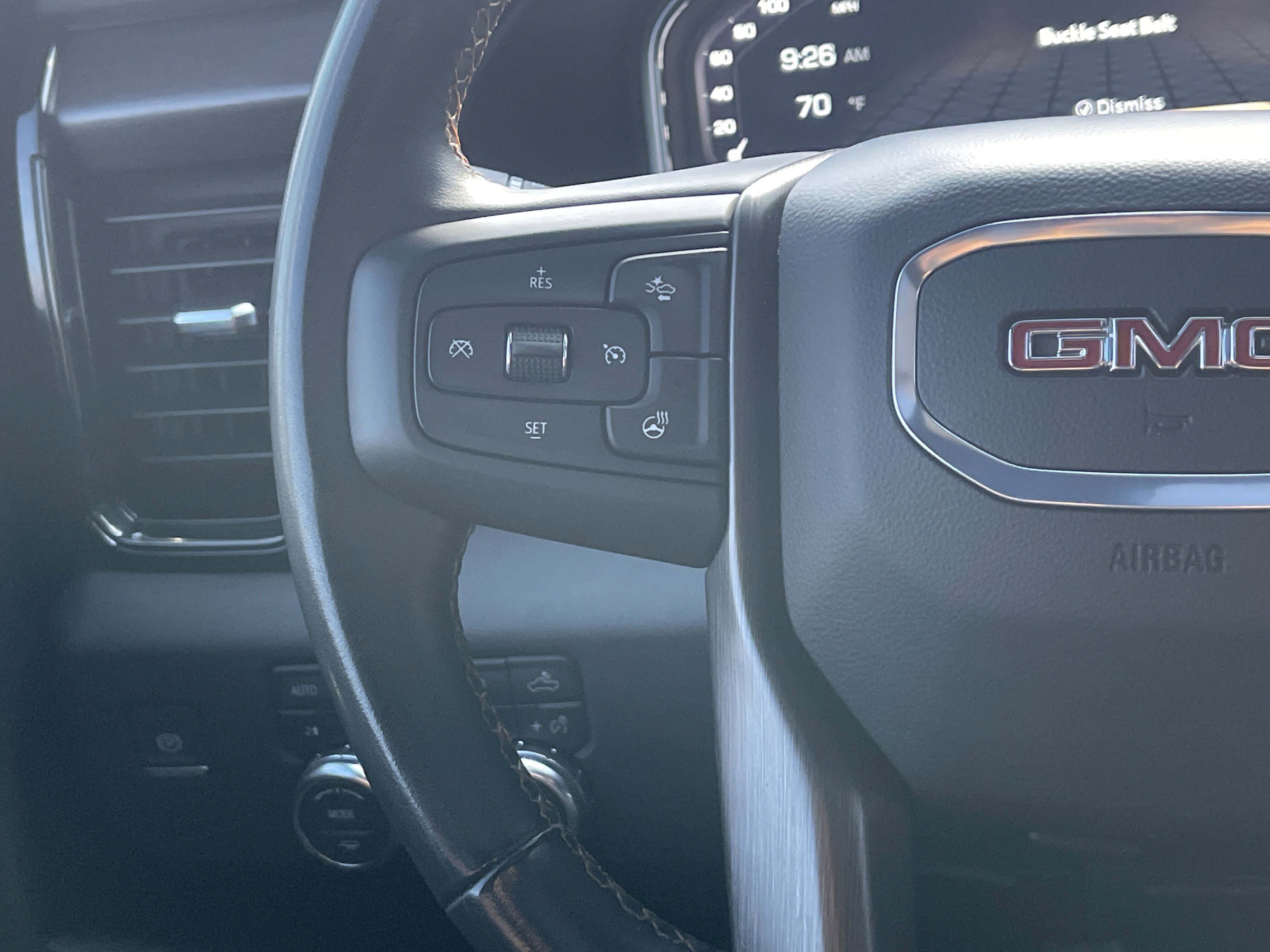 Used 2024 GMC Sierra 2500 AT4 w/ AT4 Premium Plus Package image 18