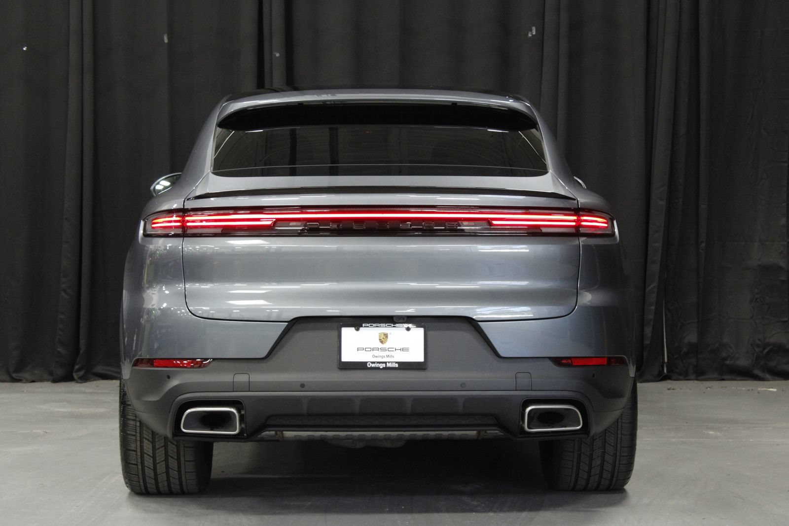 New 2026 Porsche Cayenne Coupe AWD/4WD image 6