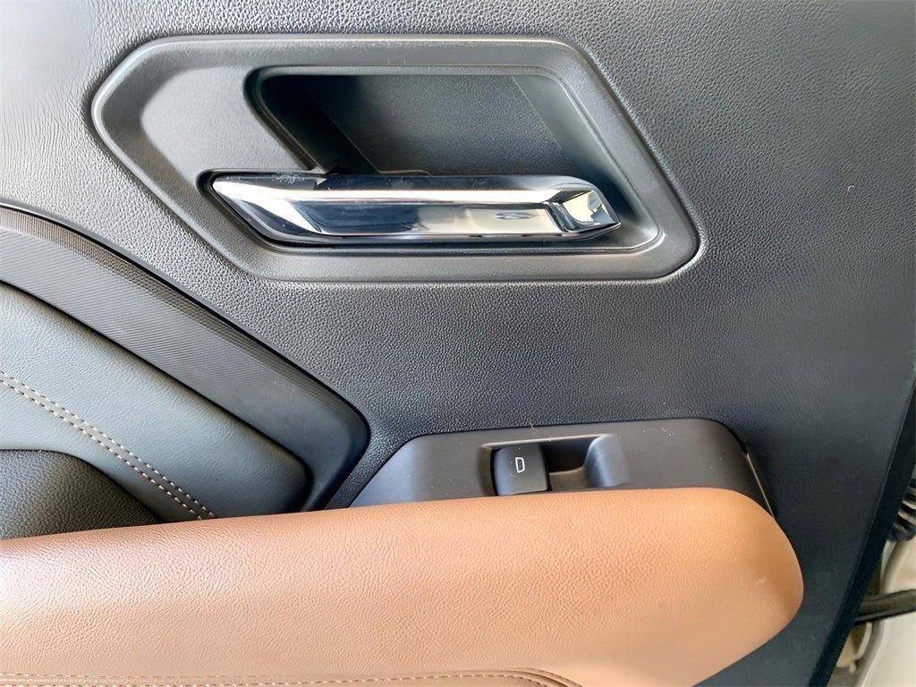 Used 2023 GMC Canyon AT4 w/ Canyon Safety Plus Package image 20