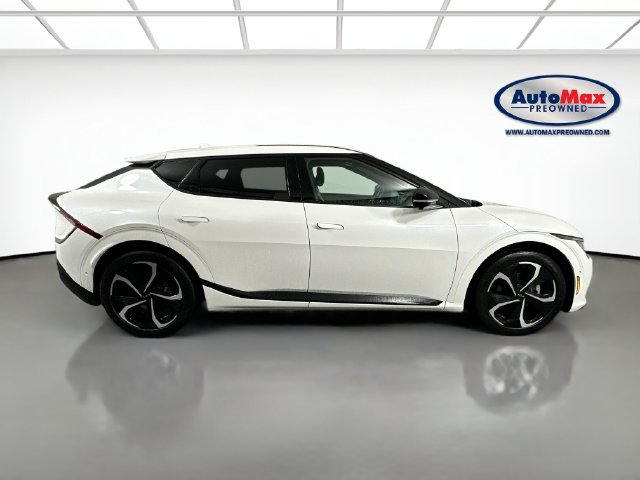 Used 2023 Kia EV6 GT-Line w/ GT-Line Suede Seat Package AWD/4WD image 10