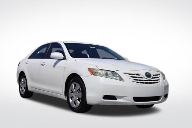 Used 2009 Toyota Camry LE image 1