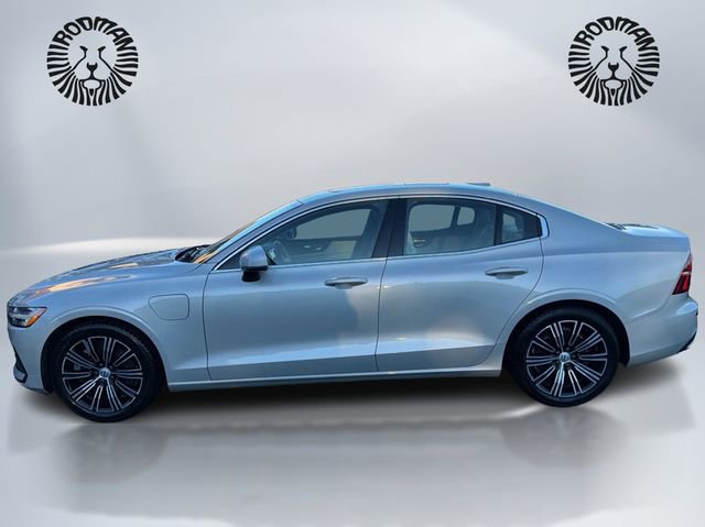 Used 2022 Volvo S60 T8 Inscription w/ Climate Package image 8