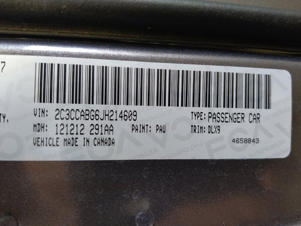 Used 2018 Chrysler 300 S image 33