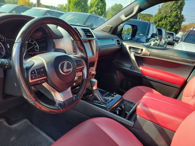 Used 2020 Lexus GX 460 Premium w/ Premium Package AWD/4WD image 15